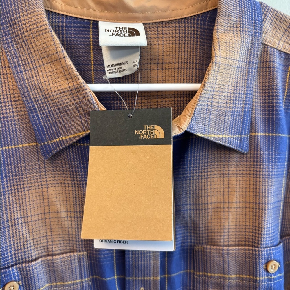North Face Men's Blue and Tan Plaid Button-Up Shirt Size XXL - Picture 5 of 7